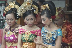 Cerita gadis-gadis