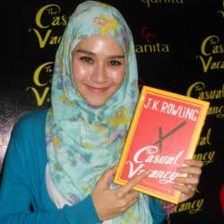 Senang Membaca, Zaskia Mecca Siap Luncurkan Novel