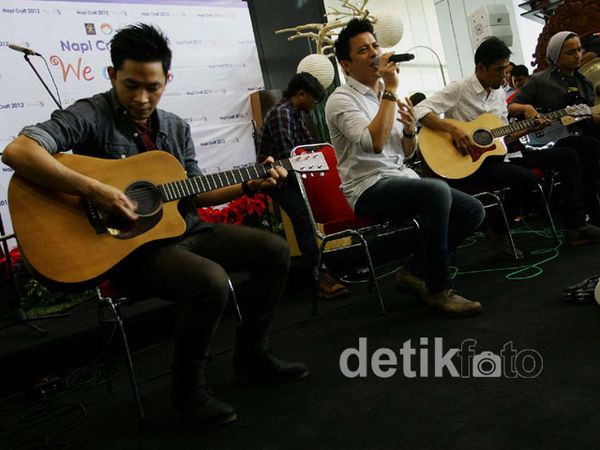 NOAH Hibur Pengunjung Napi Craft 2012