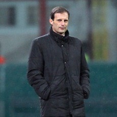 Allegri Minta Milan Terus Bekerja