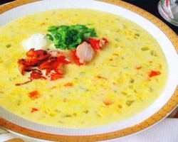 Sluurrpp.. Hidangan Sup Istimewa Untuk Keluarga