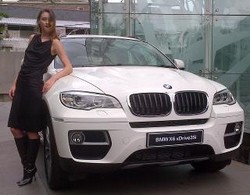BMW Resmi Luncurkan X6, Harga Rp 1,7 Miliar