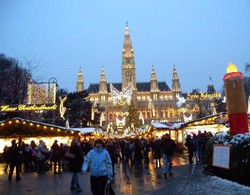 9 Kota dengan Lampu Natal Paling Meriah di Dunia