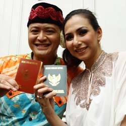 Februari, Musim Pernikahan Diam-diam