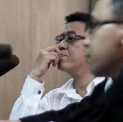 Bebaskan Penyelundup 30 Kontainer BlackBerry, MA Nilai Kasasi Janggal