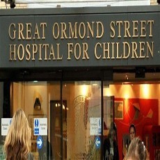 Keterlaluan! Kado Natal untuk Anak-anak di Rumah Sakit Dicuri 