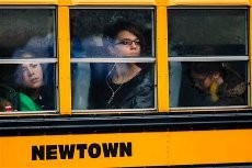 Usai Penembakan Brutal, Sekolah-sekolah Dibuka Kembali di Newtown