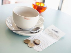 Kesal Menunggu Lama, Pria Ini Bakar Restoran