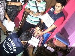 Reka Ulang Pembunuhan Sadis Desainer Rio, Tersangka Nyaris Menangis