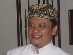 Sultan Cirebon Kepincut Toyota NAV1