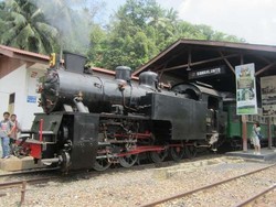 7 Kereta Wisata di Indonesia