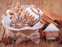 Gingerbread, Cookies Khas Natal yang Hangat Manis