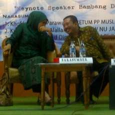 Khofifah Sepanggung Bareng Bambang DH di IAIN Sunan Ampel