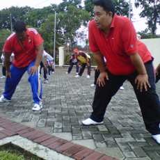 121 Polisi Gendut di Mojokerto Digembosi