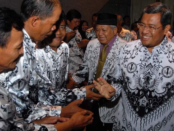 Peringatan  Hari Guru Nasional