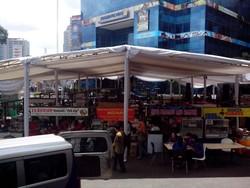 Gedung SMESCO Gatot Subroto Dibanjiri UKM