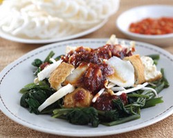 Sajian Rujak Untuk Camilan di Sore Hari