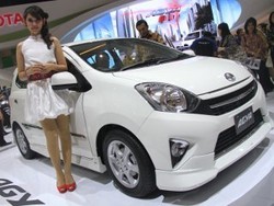 Menhub Yakin Mobil Murah Bukan Jadi Penyebab Utama Macet di Jakarta