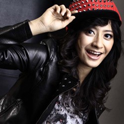 Oktiya Ingin Jadi Entertainer, Bukan Selebriti