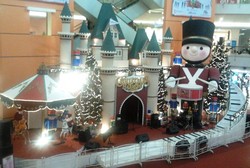 Seperti di London Saat Liburan ke Kelapa Gading