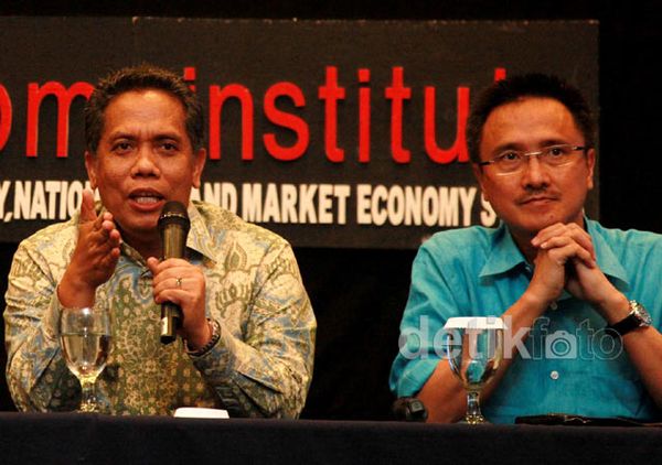 Keluarga Mallarangeng Bicara Kasus Hambalang