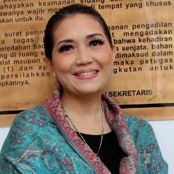 Suami Mengaku Diusir, Ini Tanggapan Chyntia Maramis
