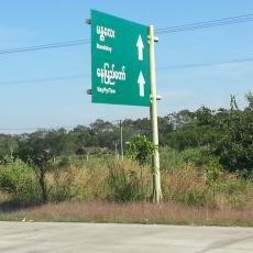 Susahnya Online via Ponsel di Negeri Seribu Pagoda