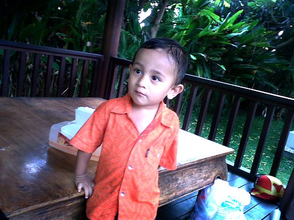 Putu Kennyda Desendra, 3 Tahun, Lelaki