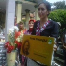 Rieke Akan Luncurkan Kartu Magic Bagi Perempuan di Jabar