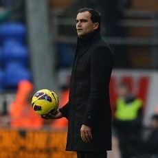 Martinez Protes Penalti Arsenal