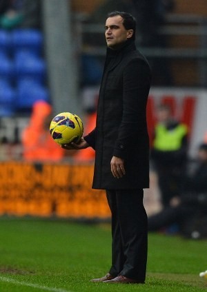 Martinez Protes Penalti Arsenal