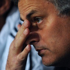 Mourinho Tak Akan Mundur