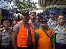 Cerita Kapolsek Pancoran Soal Sulitnya Evakuasi Warga di Rawajati