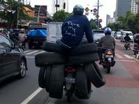Menantang Maut