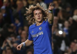 Di Stamford Bridge, Minggu (23/12/2012), Fernando Torres membuka pesta gol Chelsea lewat golnya pada menit 3. David Luiz dan Branislav Ivanovic kemudian masing-masing menambah satu gol untuk membuat babak pertama berakhir 3-0. (Reuters)