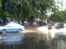 Kuningan & Casablanca Arah Kampung Melayu Tergenang 