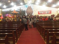 Misa Natal di Gereja Samarinda Bernuansa Jawa