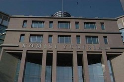 Mengaca Kasus Hakim Cantik Selingkuh, KY Harus Perketat Pengawasan