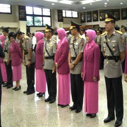 Kapolri Lantik Kalemdikpol Budi Gunawan & Kabaharkam Oegroseno