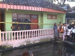 Janda Tua Ditemukan Tewas Telanjang, Ada Luka Lebam di Leher