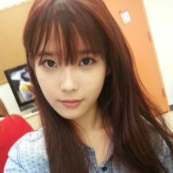 Pasca Foto Kontroversi dengan Eunhyuk, IU Minta Maaf pada Fans