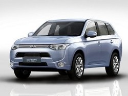 SUV Plug-in Hybrid Pertama Dunia Mulai Dijual Resmi