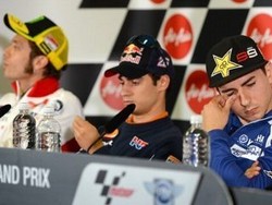 Rossi Bakal Usik Dominasi Lorenzo-Pedrosa
