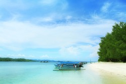 Menenangkan Diri Saat Akhir Tahun di Gili Nanggu