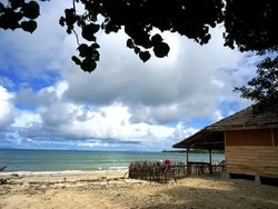 Tahun Baruan di Pantai, Coba Tanjung Lesung!
