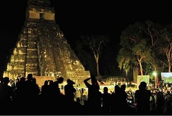 Kiamat Batal, Piramida Suku Maya Malah Rusak Gara-gara Turis