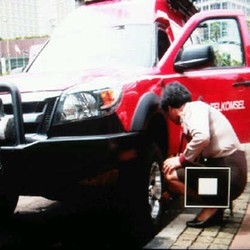 Wah! Mobil BTS Telkomsel Digembosi Polisi