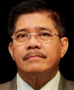 Astaga! Hakim Cantik Juga Pernah Dihukum karena Selingkuh, Tapi Tak Kapok