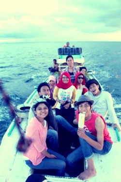 Terjebak di Pulau Cangke