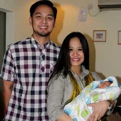 Jadi Ibu, Astrid Tak Tinggalkan Nyanyi 